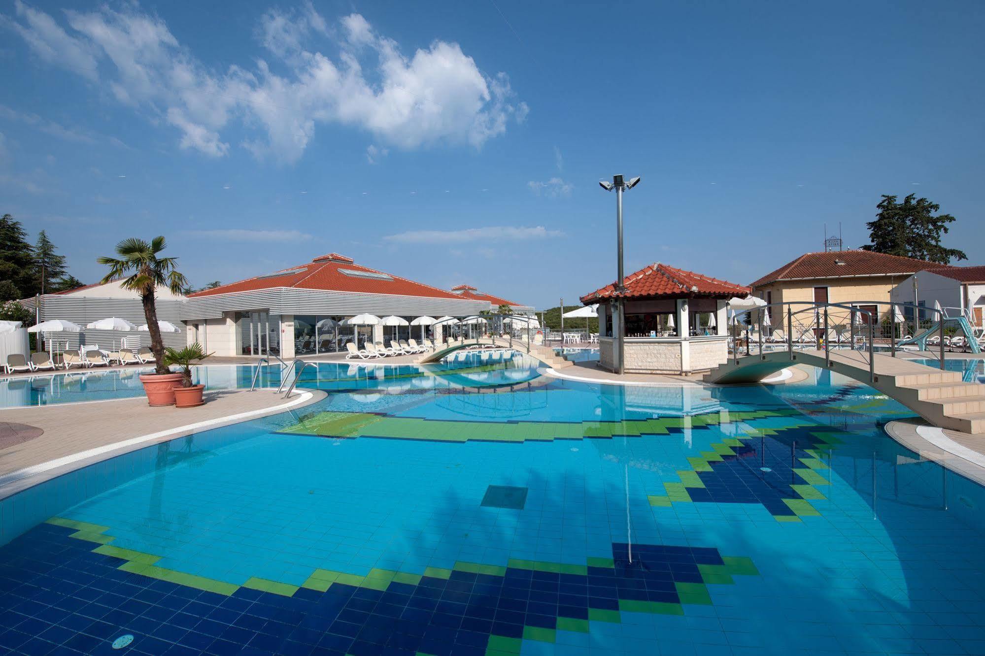 Maistra Select Belvedere Resort Vrsar Exterior foto