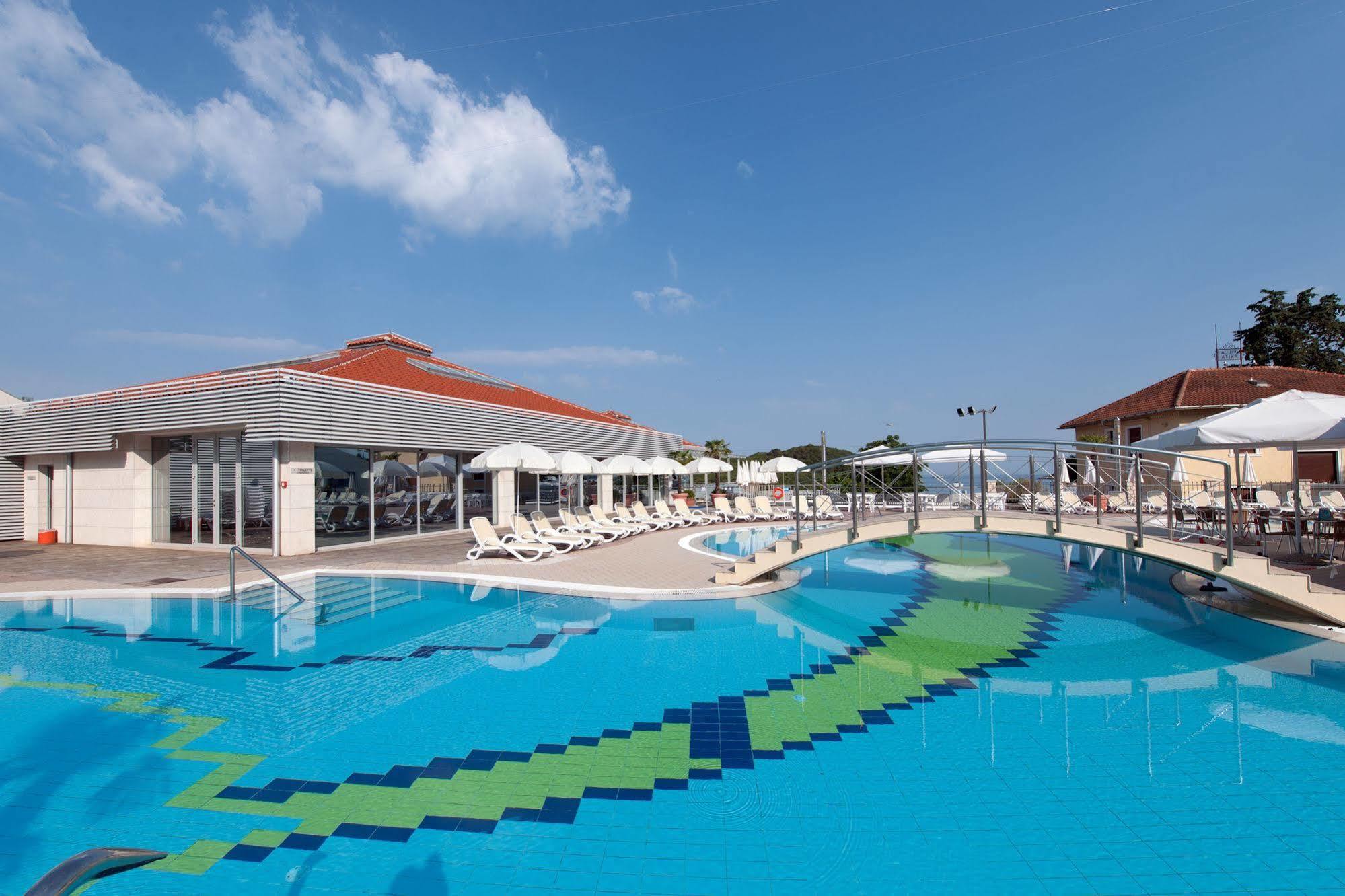 Maistra Select Belvedere Resort Vrsar Exterior foto